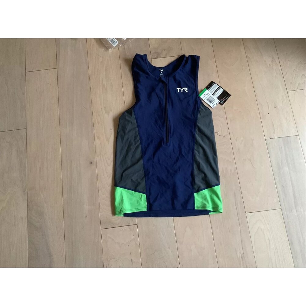 TYR Men’s Competition Singlet Size Medium